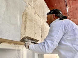 Seriál Zateplení, 5. díl: Natažení finální probarvené pastovité omítky