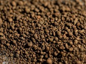 Nová podlaha na starý strop? Využijte keramzitový podsyp a podlahové desky Lehké keramické kamenivo liapor – detail 1–4 mm