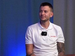 Nezávislý srovnávač fotovoltaik: zkušenosti, ceny, parametry na jednom místě