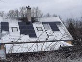 Mrazivé dny zvýhodňují solární panely. Jak se fotovoltaika chová v zimě a při ledovce?