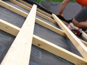 Sušené latě v praxi - realizační firmy si latě chválí, důležitá je komunikace se zákazníky