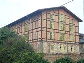 Vlastnosti a druhy materiálů pro zateplování hrázděných staveb