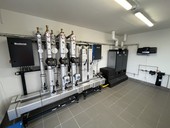 Jak se rozhodovat o vytápění v době energetické nejistoty Kotelna ve výrobním závodě Bosch v Krnově, kde je kombinace plynových kondenzačních kotlů Logamax plus GB272 s tepelnými čerpadly Logatherm WLW276