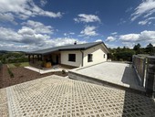 Sny se mají plnit. Vysněný dům stavěli svépomocí čtyři roky po víkendech