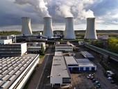 Elektrárna Chvaletice nemusí pokračovat v provozu. ERÚ očekává miliardovou úsporu Chladicí věže. Elektrárna Chvaletice. Zdroj: Sev.en Česká energie a.s. Autor: Martin Vonka