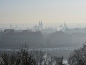 Smog v Praze &copy; Lucie - Fotolia.com